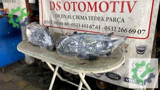 Toyota Corolla Ön Far 2008-2010 çıkma parça