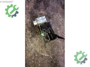 2008-2010 FORD TRANSİT CONNECT SOL ÖN KAPI KİLİDİ