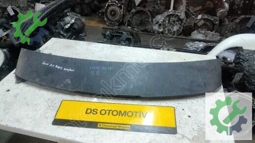Ford Focus Spoiler çıkma parça