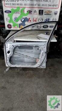 Hyundai i30 Sağ Ön Kapı 2008-2011 çıkma parça