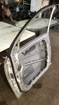 Hyundai i30 Sağ Ön Kapı 2008-2011 çıkma parça