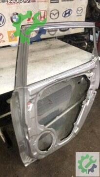Hyundai i30 Sağ Arka Kapı 2008-2011 çıkma parça