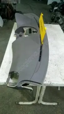 Mercedes-Benz E Serisi Torpido çıkma parça