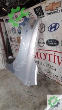 Toyota Corolla Sol Ön Çamurluk 2008-2011 çıkma parça