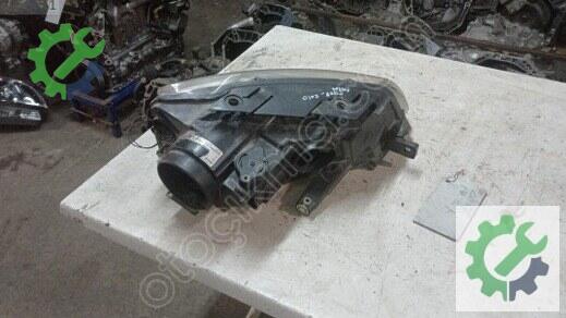 Volkswagen Passat Sol Ön Far 2008-2011 çıkma parça