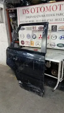 Land Rover Range Rover Sağ Arka Kapı 2008-2012 çıkma parça