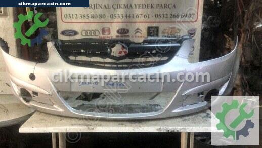 Opel Corsa Ön Tampon çıkma parça
