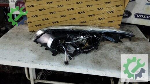 Renault Megane Sağ Ön Far 2008-2012 çıkma parça