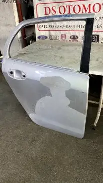 Toyota Yaris Sağ Arka Kapı 2008-2012 çıkma parça