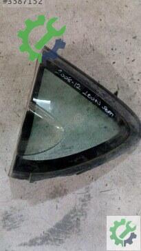 Seat Leon Kelebek Camı 2008-2012 çıkma parça