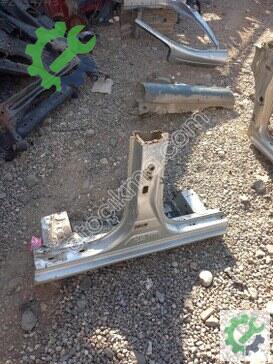 Toyota Corolla Oto Teybi 2008-2012 çıkma parça