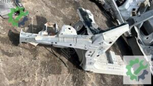 2008-2013 FORD FİESTA SOL ÖN PODYE SACI