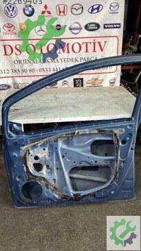 Toyota Yaris Sağ Ön Kapı 2008-2015 çıkma parça