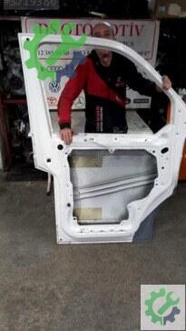 Volkswagen Transporter Sol Ön Kapı 2008-2015 çıkma parça