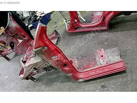 Fiat Fiorino Ara Bölme Sacı çıkma parça