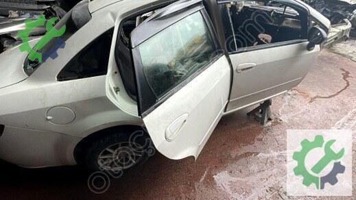 Fiat Linea Sağ Arka Kapı çıkma parça