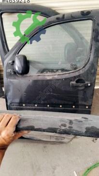 Fiat Doblo Sağ Ön Kapı çıkma parça