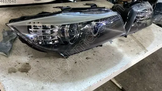 BMW 3 Serisi Far 2009-2011 çıkma parça