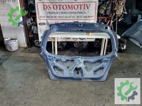 Toyota Yaris Bagaj Kapağı 2009-2012 çıkma parça