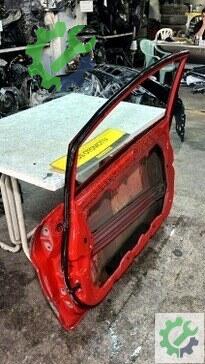 Ford Fiesta Sağ Ön Kapı 2009-2013 çıkma parça