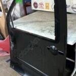 2009-2013 NISSAN NAVARA SAĞ ÖN KAPI SACI
