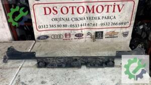2010-2012 LAND ROVER ARKA TAMPON İÇ BRAKETİ