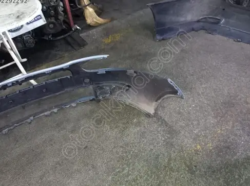 Renault Fluence Ön Tampon 2010-2012 çıkma parça