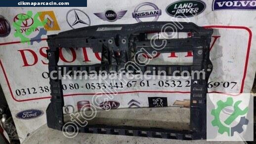 Volkswagen Golf Ön Panel çıkma parça