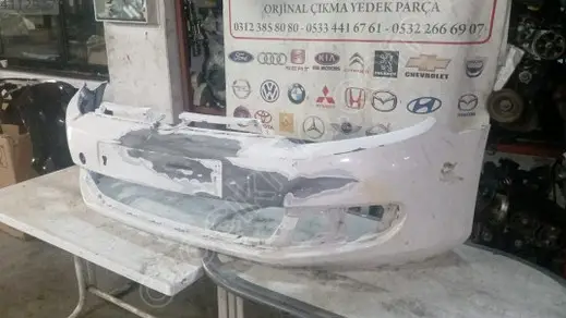 Volkswagen Golf Ön Tampon 2010-2012 çıkma parça