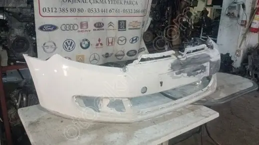 Volkswagen Golf Ön Tampon 2010-2012 çıkma parça