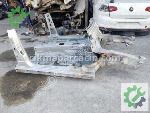 Mercedes-Benz C180 Kompresör 2010-2013 çıkma parça