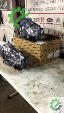 Nissan Qashqai Sağ Ön Far 2010-2013 çıkma parça