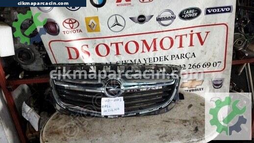 Opel Insignia Ön Panjur çıkma parça