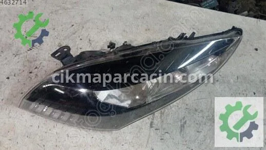 Renault Megane Sol Ön Far 2010-2013 çıkma parça
