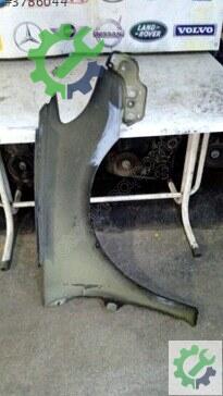Volkswagen Passat Sol Ön Çamurluk 2010-2013 çıkma parça