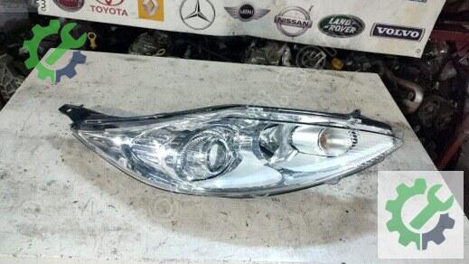 Ford Fiesta Sağ Ön Far çıkma parça