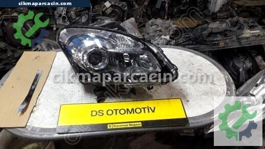 Renault Koleos Sağ Ön Far çıkma parça