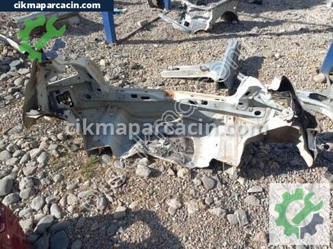 Toyota Auris Komple Kesme çıkma parça