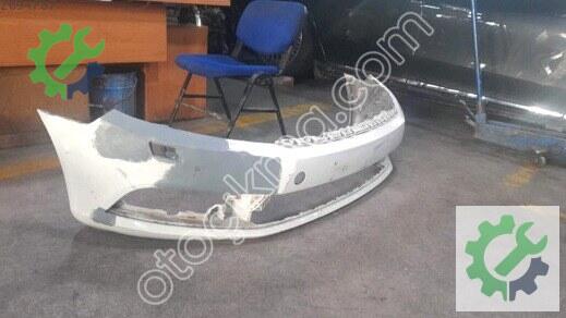 Volkswagen Passat Ön Tampon çıkma parça