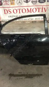 Geely Emgrand Sağ Arka Kapı 2011-2014 çıkma parça