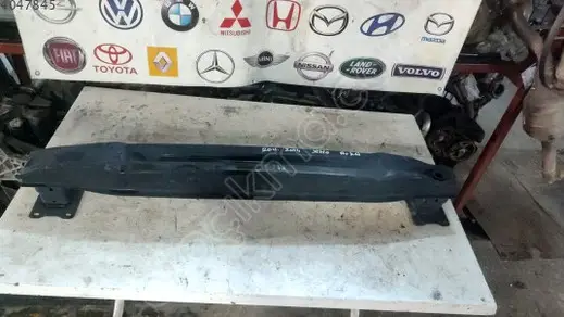 Volkswagen Jetta Arka Tampon Demiri 2011-2014 çıkma parça