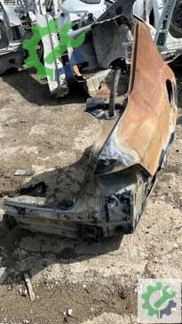 Volkswagen Passat Sağ Arka Çamurluk 2011-2014 çıkma parça