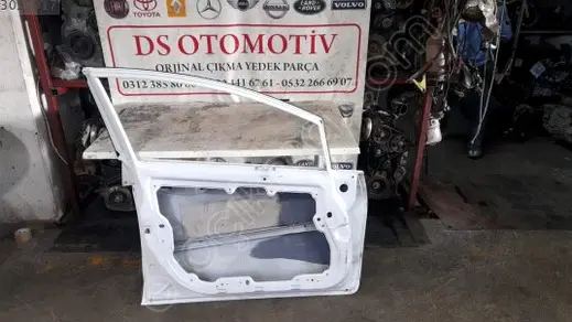 Ford Fiesta Sol Ön Kapı 2011-2015 çıkma parça