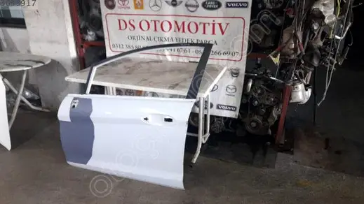 Ford Fiesta Sol Ön Kapı 2011-2015 çıkma parça