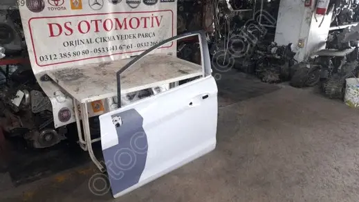 Ford Fiesta Sol Ön Kapı 2011-2015 çıkma parça