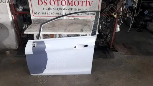 Ford Fiesta Sol Ön Kapı 2011-2015 çıkma parça