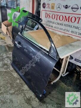 Kia Sportage Sağ Ön Kapı 2011-2015 çıkma parça