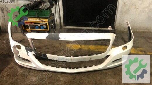 Mercedes-Benz CLS Ön Tampon çıkma parça