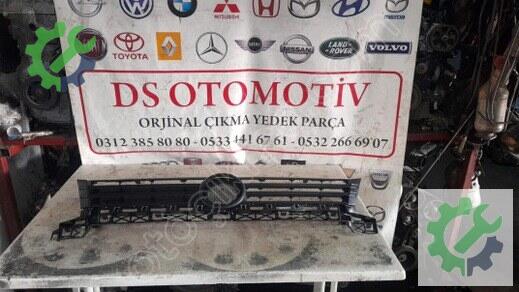 Volkswagen Caddy Ön Panjur çıkma parça