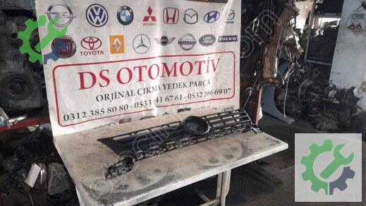 Volkswagen Caddy Ön Panjur 2011-2015 çıkma parça